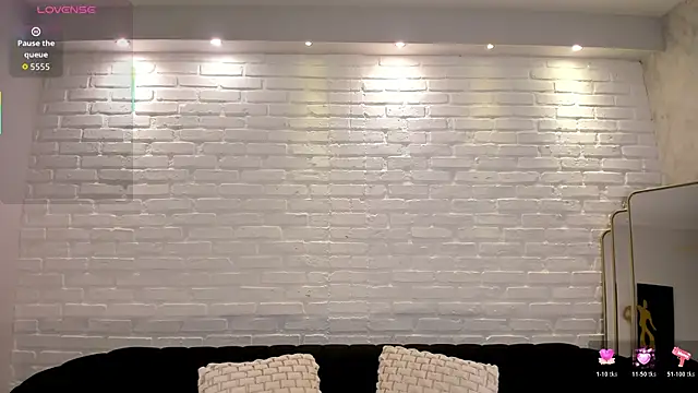 LiamCarterX online show from November 11, 2025, 4:23 am