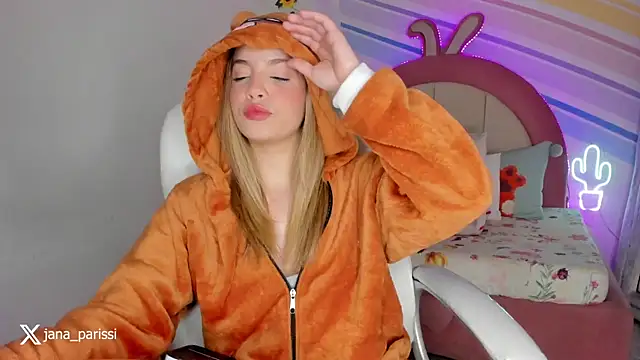 jana parissi online show from December 17, 2025, 8:37 pm