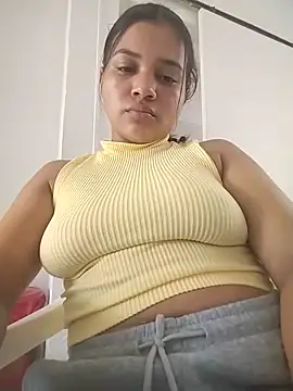 Eimy-04 online show from May 28, 2026, 6:38 pm