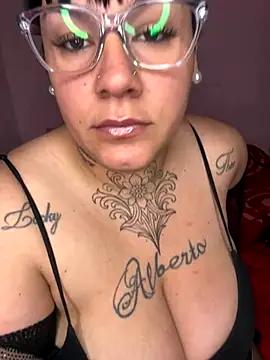 valen1891 online show from October 31, 2025, 2:45 am