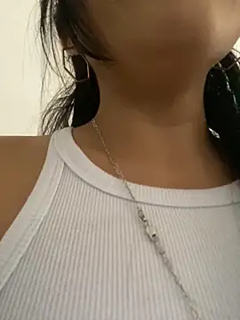 Rosa 25x online show from October 18, 2025, 2:51 pm