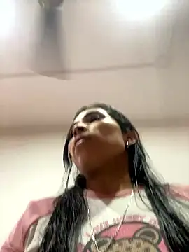 Rosa 25x online show from January 12, 2026, 1:05 pm