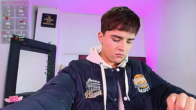 Lucass love online show from December 22, 2025, 12:57 pm