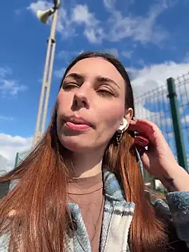 Snapshot of Amelie_Crosby chatting on June 14, 2026, 1:35 pm Amelie Crosby online show from June 14, 2026, 1:35 pm