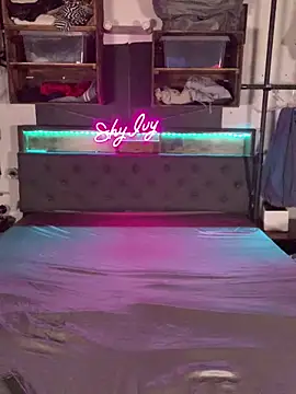 Shy Ivy online show from October 15, 2025, 9:37 pm