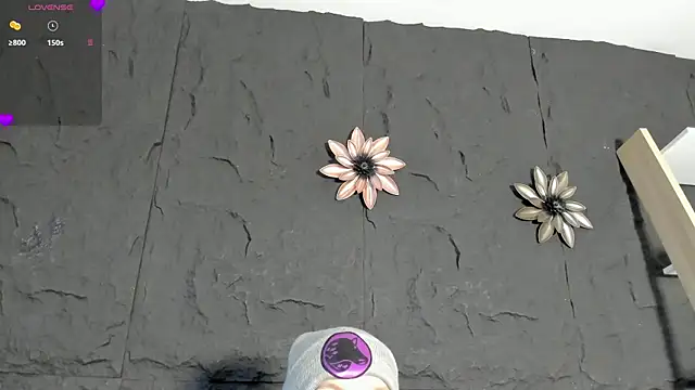 CleoWhite online show from November 29, 2025, 9:07 pm