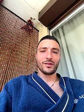 Snapshot of SemprePerverso chatting on September 20, 2025, 11:44 am SemprePerverso online show from September 20, 2025, 11:44 am