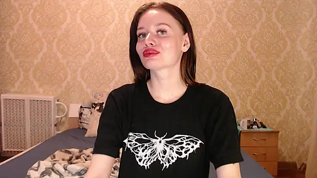 Snapshot of Kitkaat00 chatting on November 6, 2025, 3:24 pm Kitkaat00 online show from November 6, 2025, 3:24 pm