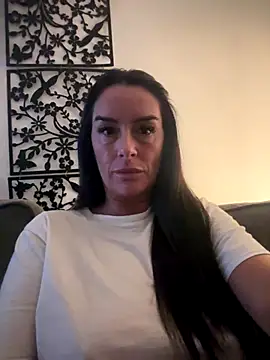 Islaymae gilf online show from September 23, 2025, 9:29 pm