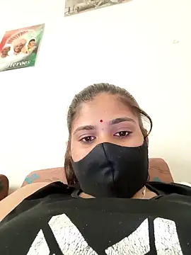 MISS RIYA14 online show from September 10, 2025, 11:43 am