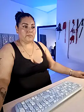 AndreaKinky online show from October 10, 2025, 8:13 am