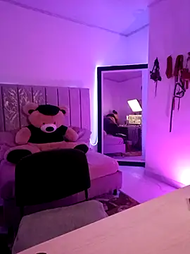 AndreaKinky online show from October 22, 2025, 8:25 am