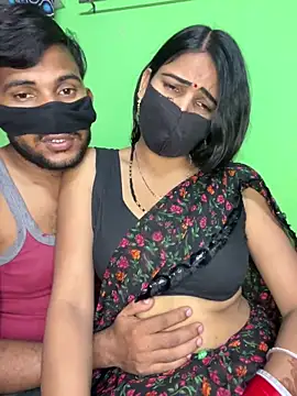 SEXY-SIMI-BHABI online show from October 17, 2025, 9:45 am