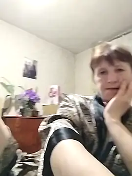 Flower2931 online show from March 7, 2026, 4:26 pm