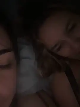 Snapshot of tetutamy chatting on October 8, 2025, 8:17 pm tetutamy online show from October 8, 2025, 8:17 pm