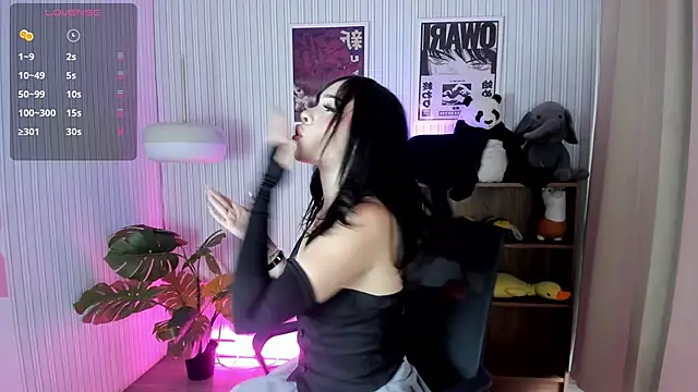 Sabrina bloom online show from March 6, 2026, 1:29 pm