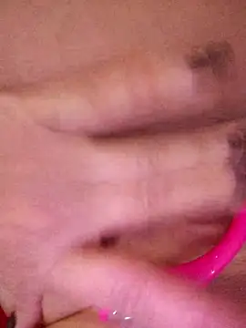 BigAssMom  online show from November 19, 2025, 3:01 pm