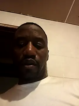 Thasdwn23 online show from November 8, 2025, 6:07 pm