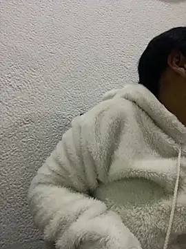 Aisha poweer online show from September 30, 2025, 3:00 am