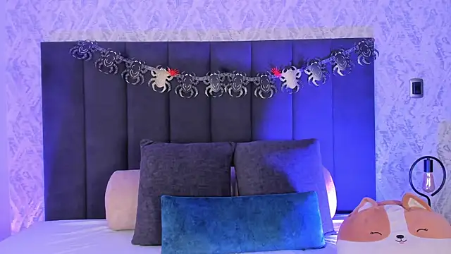 dana hazze online show from October 21, 2025, 8:31 pm