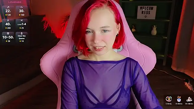 NaomiYoru online show from November 8, 2025, 8:29 pm