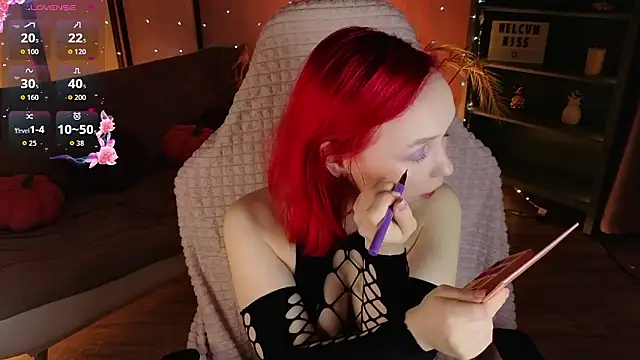 NaomiYoru online show from March 20, 2026, 8:35 pm