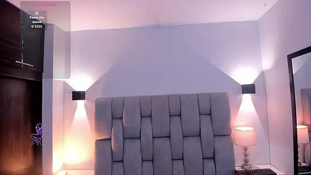 Mia volkova online show from October 6, 2025, 12:02 pm