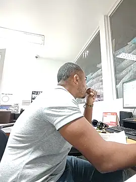 SanChacal5694 online show from March 31, 2026, 10:10 pm