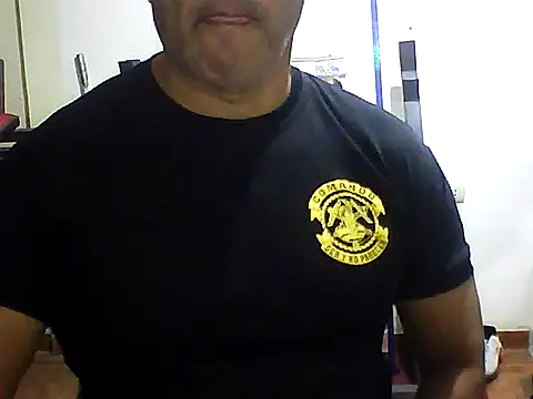 Snapshot of sexigym35 chatting on October 10, 2025, 2:54 am sexigym35 online show from October 10, 2025, 2:54 am