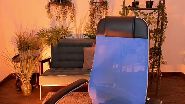 Snapshot of VirtuallVoyant chatting on January 17, 2026, 12:48 am VirtuallVoyant online show from January 17, 2026, 12:48 am