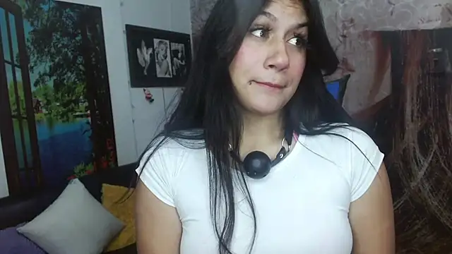 gigi gilt  online show from January 11, 2026, 4:28 am