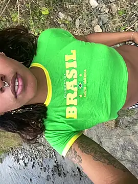 cam11 07 online show from September 14, 2025, 5:34 pm