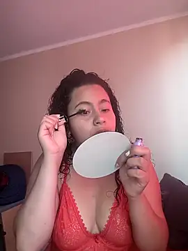 Snapshot of Yaya_watson chatting on February 11, 2026, 4:45 pm Yaya watson online show from February 11, 2026, 4:45 pm