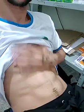 Saraiva2002 online show from December 18, 2025, 12:44 pm