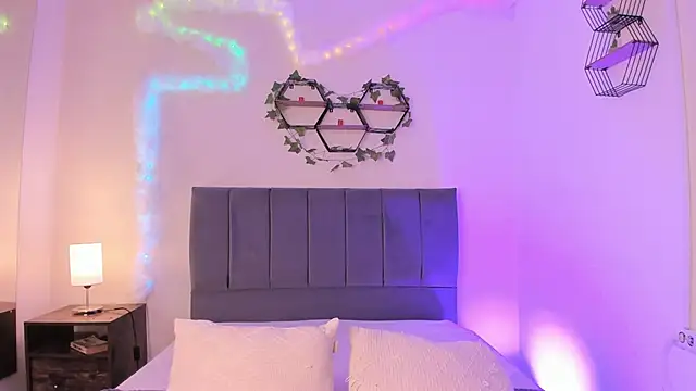 Ambar gh1 online show from December 15, 2025, 7:51 pm