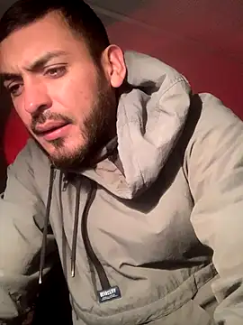 Snapshot of malek_xarx_ chatting on October 10, 2025, 1:37 am malek xarx online show from October 10, 2025, 1:37 am