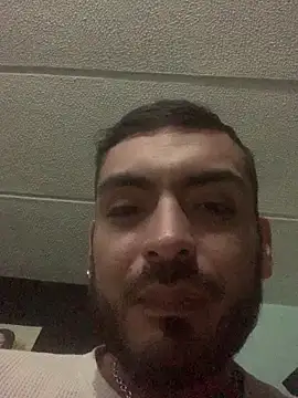 Snapshot of malek_xarx_ chatting on October 13, 2025, 1:05 am malek xarx online show from October 13, 2025, 1:05 am