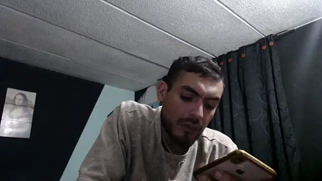 Snapshot of malek_xarx_ chatting on October 21, 2025, 2:34 am malek xarx online show from October 21, 2025, 2:34 am