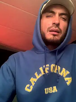 Snapshot of malek_xarx_ chatting on November 16, 2025, 5:13 am malek xarx online show from November 16, 2025, 5:13 am