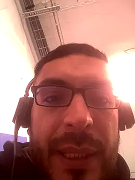 malek xarx  online show from January 6, 2026, 2:54 pm