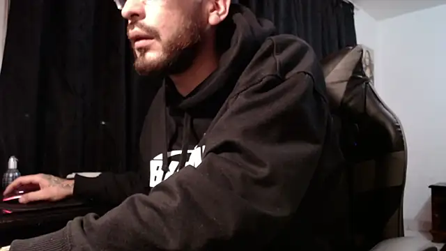 malek xarx  online show from February 12, 2026, 3:12 am