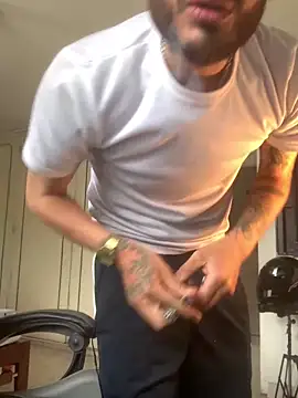 malek xarx  online show from February 19, 2026, 4:03 pm