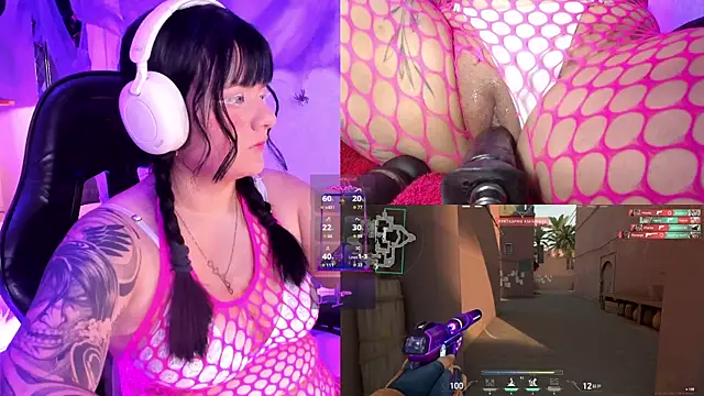 Snapshot of EternaAura chatting on October 17, 2025, 1:46 pm EternaAura online show from October 17, 2025, 1:46 pm