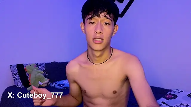 Snapshot of Danny_cute_05 chatting on September 14, 2025, 8:52 pm Danny cute 05 online show from September 14, 2025, 8:52 pm