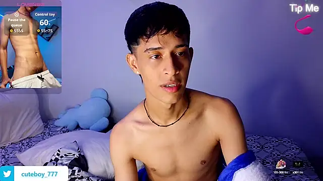 Danny cute 05 online show from October 15, 2025, 4:12 am