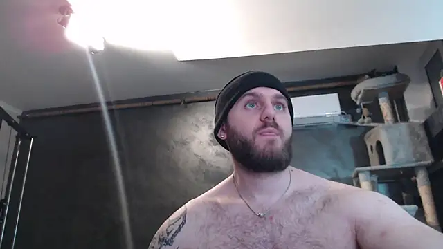 ErickBloom online show from November 24, 2025, 9:03 pm