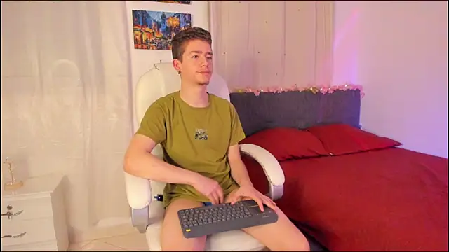 Snapshot of ThiagooJames chatting on October 16, 2025, 3:51 am ThiagooJames online show from October 16, 2025, 3:51 am