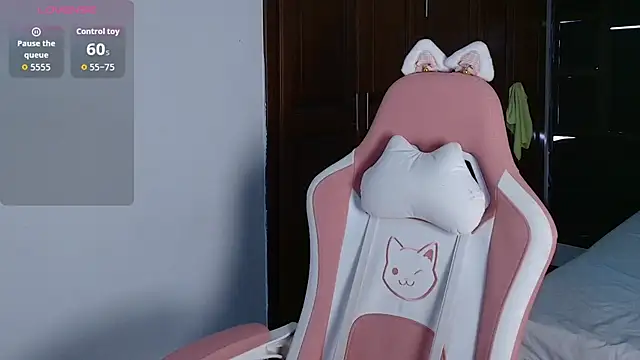 Aleecandrews online show from October 1, 2025, 7:20 pm