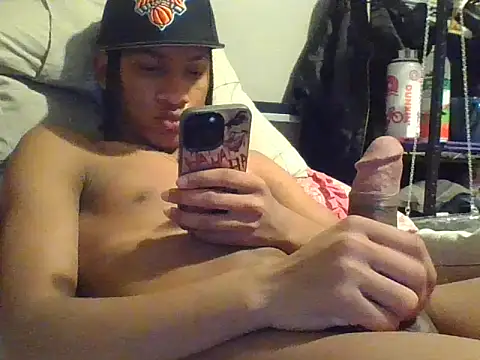 Snapshot of mikyng chatting on December 19, 2025, 4:41 am mikyng online show from December 19, 2025, 4:41 am