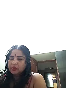 Snapshot of srimasrima chatting on October 24, 2025, 10:50 pm srimasrima online show from October 24, 2025, 10:50 pm